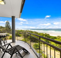 Shoreline Nine Penthouse With Ocean Views - Lightning Ridge Tourism