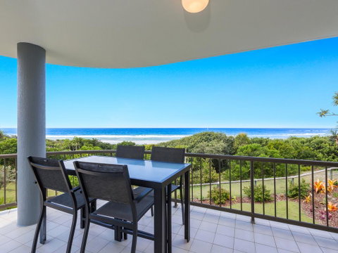 Shoreline Six With Ocean Views To See The Whales - Lightning Ridge Tourism 0