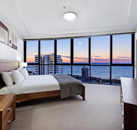 Sierra Grand Broadbeach - Lightning Ridge Tourism