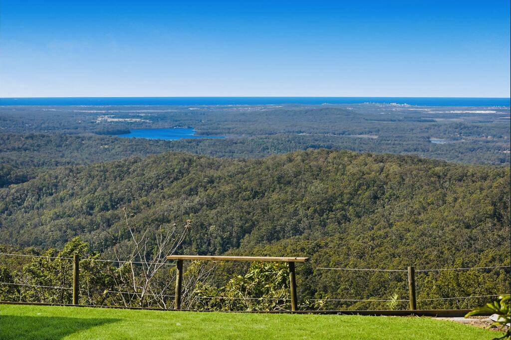 Bald Knob QLD Lightning Ridge Tourism