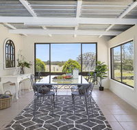 Silky Oak Cottage - cosy with country views - Lightning Ridge Tourism