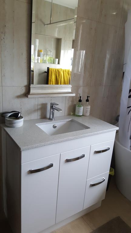Silverbirch Cottage - Lightning Ridge Tourism 2