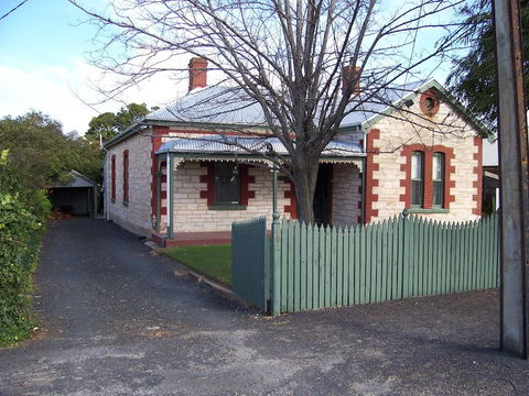 Smith Street Villa Naracoorte - Lightning Ridge Tourism 0