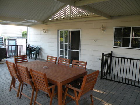 Smith Street Villa Naracoorte - Lightning Ridge Tourism 1