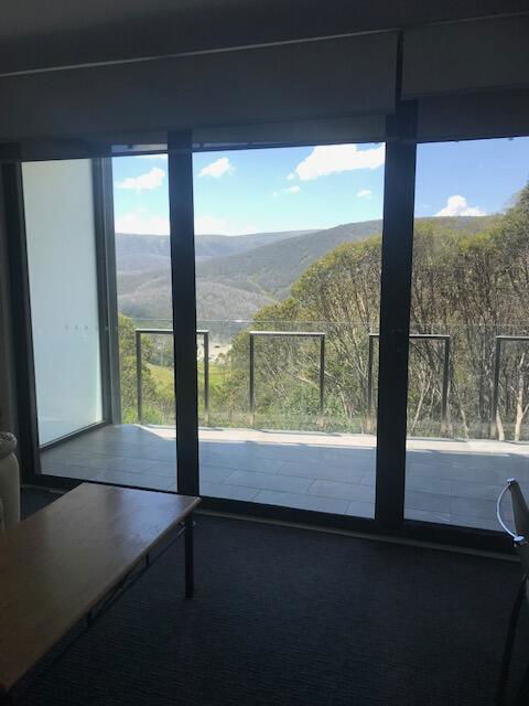 Snow Ski Apartments 20 - Lightning Ridge Tourism 1