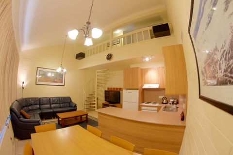 Snow Ski Apartments 31 - Lightning Ridge Tourism 0