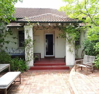 Soloman Street Cottage - Lightning Ridge Tourism