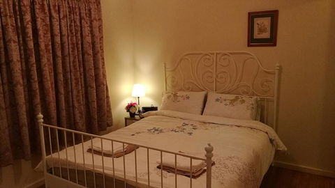 South Lake One Bedroom Villa - Lightning Ridge Tourism 0