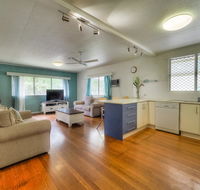 Starfish Shack by the Sea - Lightning Ridge Tourism