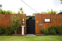Book Mooloolaba Accommodation Vacations Lightning Ridge Tourism Lightning Ridge Tourism