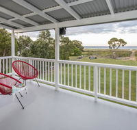 Sugar Shack - Character Family Home Right on the Ocean - Lightning Ridge Tourism