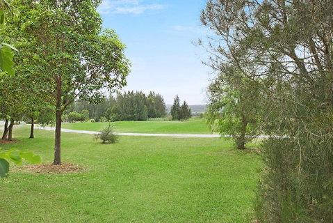 Sunny Finch House - Lightning Ridge Tourism 3