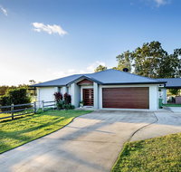 Sunset Retreat Airlie Beach Rural Getaway - Lightning Ridge Tourism