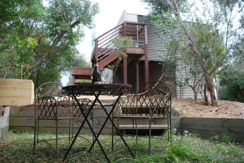 SURF Side SECRET INVERLOCH - Lightning Ridge Tourism 3