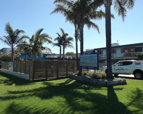 Surfside Merimbula Holiday Apartments - Lightning Ridge Tourism 1