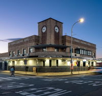 Sydney Junction Hotel - Lightning Ridge Tourism