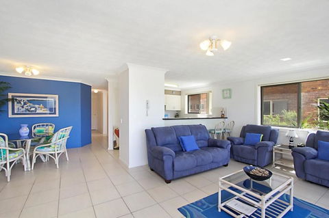 TAMARIND 2 KINGSCLIFF - Lightning Ridge Tourism 1