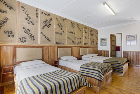 Tamworth Lodge Motel - Lightning Ridge Tourism 2