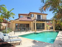 Book Mooloolaba Accommodation Vacations Lightning Ridge Tourism Lightning Ridge Tourism