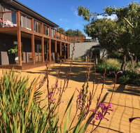 The Anglesea Beach House ADVENTURE RETREAT - Lightning Ridge Tourism
