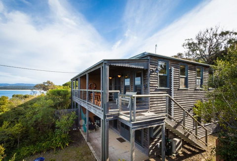 The Bantry 1 Merimbula - Lightning Ridge Tourism 0