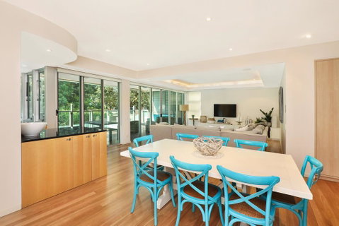 The Beach House - Lightning Ridge Tourism 2