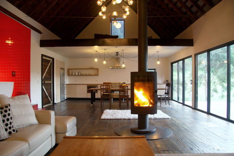 BIG.SHED.HOUSE - Lightning Ridge Tourism 3