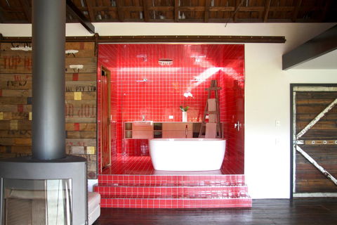BIG.SHED.HOUSE - Lightning Ridge Tourism 8