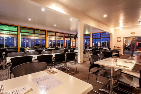 Beachfront Bicheno - Lightning Ridge Tourism 37