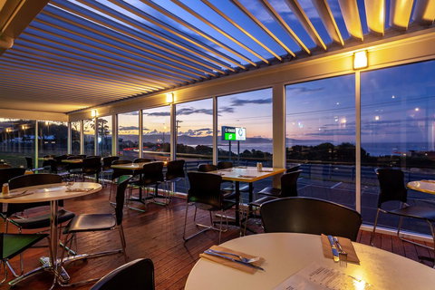 Beachfront Bicheno - Lightning Ridge Tourism 38