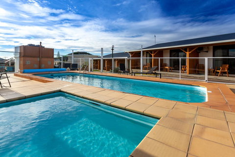Beachfront Bicheno - Lightning Ridge Tourism 34