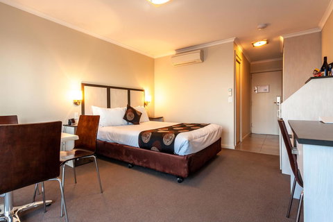 Beachfront Bicheno - Lightning Ridge Tourism 20