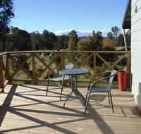 Highland Cabins and Cottages at Bronte Park - Lightning Ridge Tourism