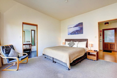 Stewarts Bay Lodge - Lightning Ridge Tourism 36