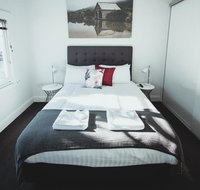 Park Street Accommodation - Lightning Ridge Tourism