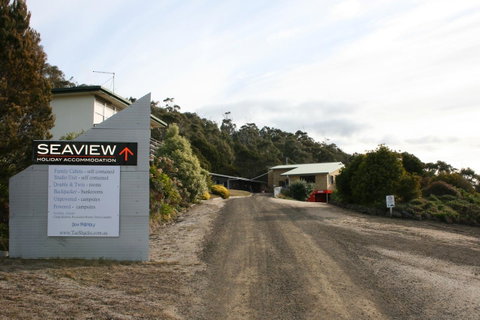 Seaview Holiday Park - Lightning Ridge Tourism 1