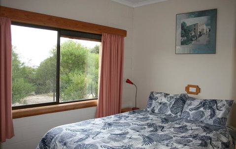 Seaview Holiday Park - Lightning Ridge Tourism 16