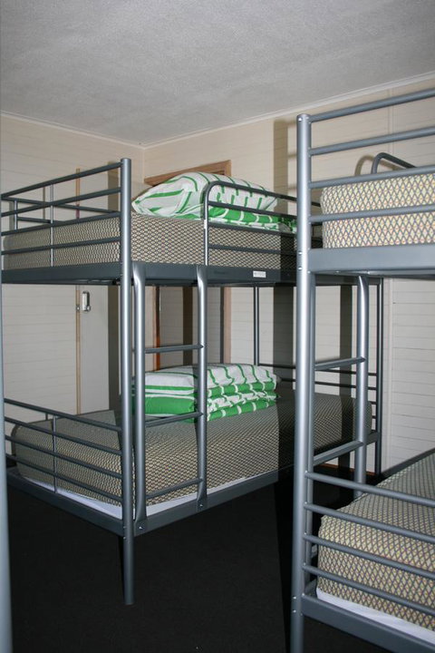 Seaview Holiday Park - Lightning Ridge Tourism 5