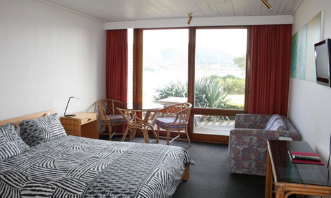 Seaview Holiday Park - Lightning Ridge Tourism 12