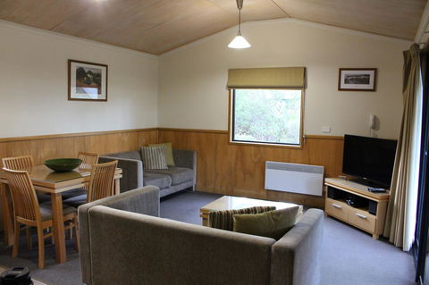 Cradle Mountain Wilderness Village - Lightning Ridge Tourism 36