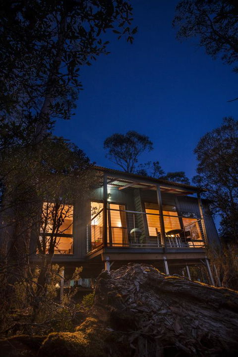 Cradle Mountain Wilderness Village - Lightning Ridge Tourism 38
