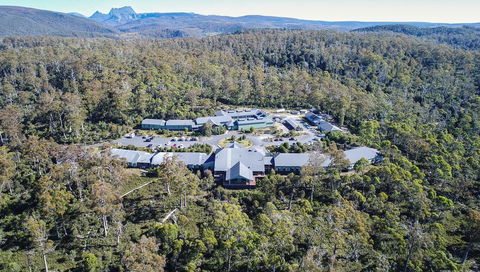 Cradle Mountain Hotel - Lightning Ridge Tourism 36