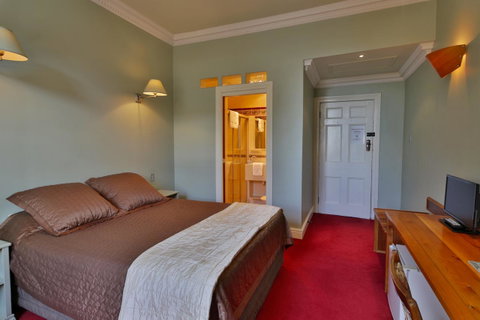 Astor Private Hotel - Lightning Ridge Tourism 2