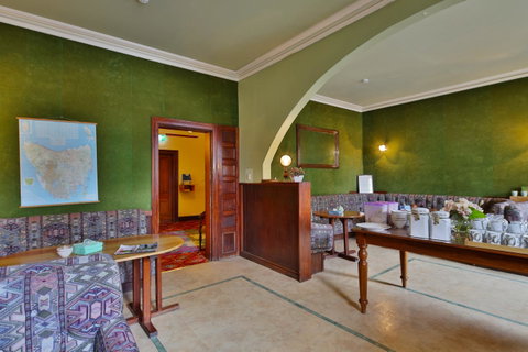 Astor Private Hotel - Lightning Ridge Tourism 20