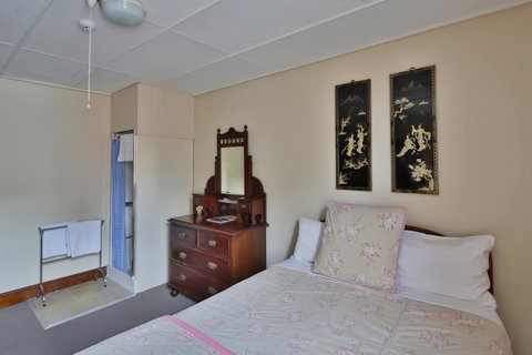Astor Private Hotel - Lightning Ridge Tourism 23