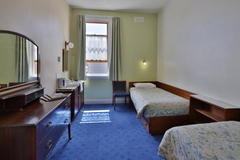 Astor Private Hotel - Lightning Ridge Tourism 19