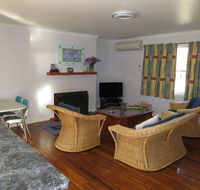 Orford Prosser Holiday Units - Lightning Ridge Tourism