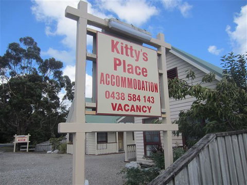 Kitty\'s Cottages - Managed By BIG4 Strahan Holiday Retreat - Lightning Ridge Tourism 2