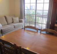 Kitty's Place - Lightning Ridge Tourism