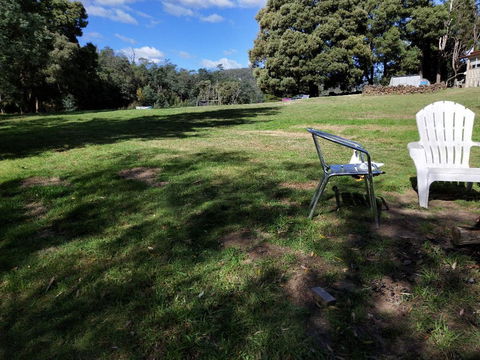 Wanderlust Cottage - Lightning Ridge Tourism 13